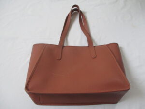 【Longchamp バッグ 修理】ロンシャン　トートバッグ　目立つ引っかきキズの修理