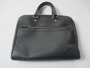 【LOUIS VUITTON  バッグ 修理】ルイ ヴィトン ビジネスバッグ　すれ・色はげの目立つバッグの再生