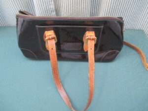 【LOUIS VUITTON  バッグ 修理】ルイ ヴィトン ヴェルニ バッグ　傷んだヌメ革を交換して使えるようにしました