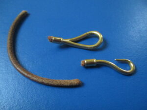 【Hermes  ブレスレット チョーカー 修理】よくある修理　エルメス　ブレスレット　革交換　長さ調整   金具再メッキ加工